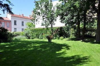 Le Jardin De Beauvoir Лион Экстерьер фото